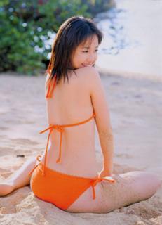 Erika Sawajiri feet photo 15
