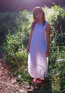 Erika Sawajiri feet photo 10