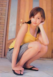 Erika Sawajiri feet photo 15