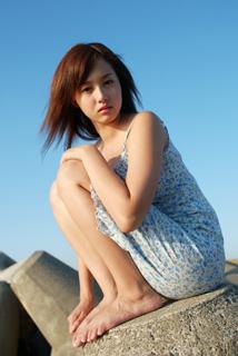 Erika Sawajiri feet photo 12