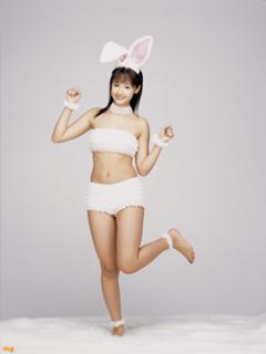 Erika Sawajiri feet photo 3