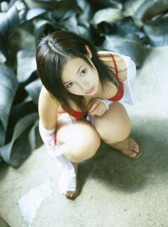 Erika Sawajiri feet photo 9
