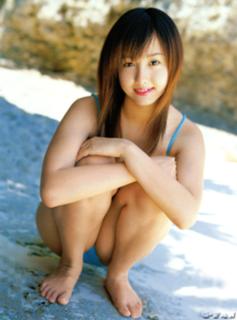 Erika Sawajiri feet photo 6