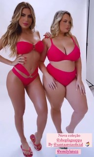 Erika Schneider feet photo 10