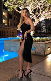 Erika Schneider feet photo 13