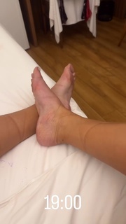 Erika Schneider feet photo 20