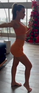 Erika Schneider feet photo 3
