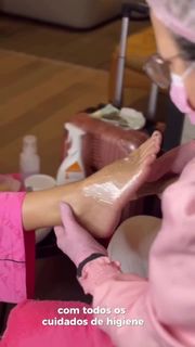 Erika Schneider feet photo 12