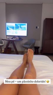 Erika Schneider feet photo 14