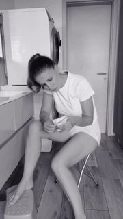 Erika Szabó feet photo 12