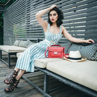 Erika Toa Russo feet photo 3
