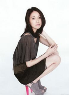 Erika Toda feet photo 11