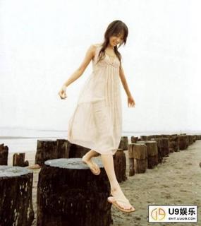 Erika Toda feet photo 16