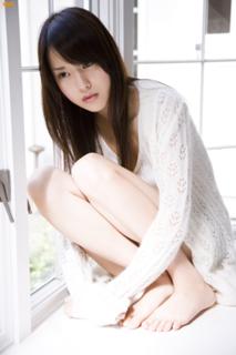 Erika Toda feet photo 1