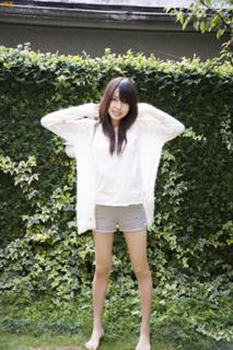 Erika Toda feet photo 19
