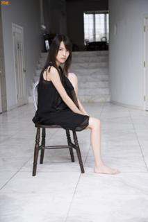 Erika Toda feet photo 17