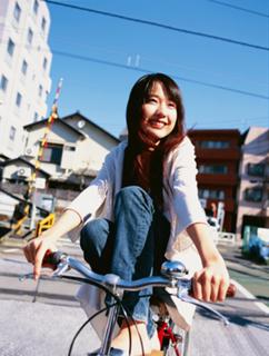 Erika Toda feet photo 15