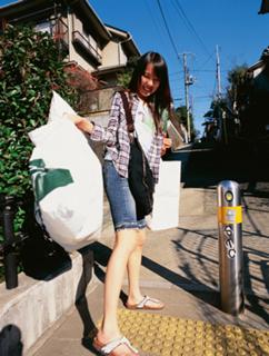 Erika Toda feet photo 11