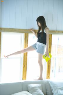 Erika Toda feet photo 4