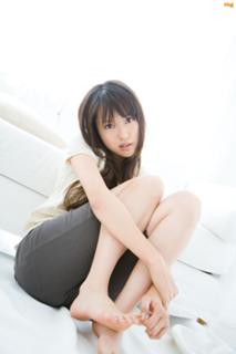 Erika Toda feet photo 3