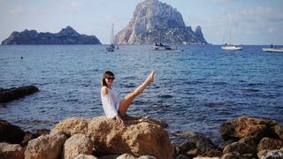 Erika Van Tielen feet photo 14