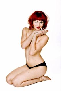 Erika Van Tielen feet photo 8