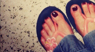 Erika de la Rosa feet photo 2