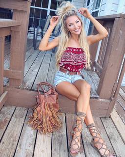 Erin Alvey O'Sullivan feet photo 20