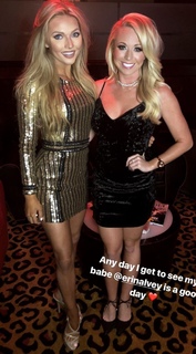Erin Alvey O'Sullivan feet photo 4