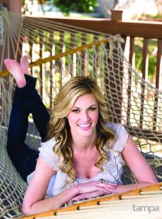 Erin Andrews feet photo thumbnail
