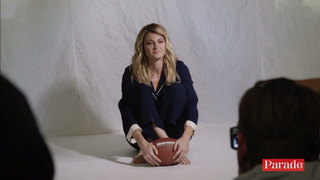 Erin Andrews feet photo thumbnail