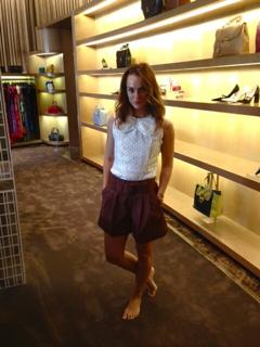Erin Cahill feet photo thumbnail