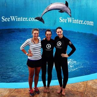 Erin Cahill feet photo thumbnail