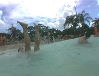 Erin Cahill feet photo thumbnail