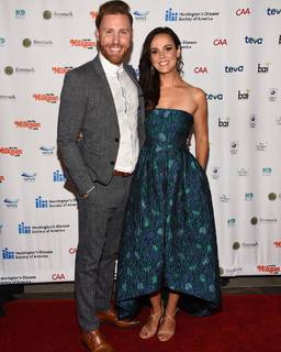 Erin Cahill feet photo thumbnail