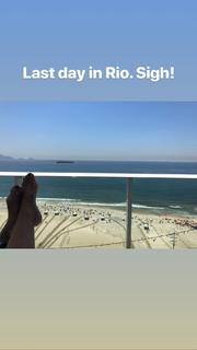 Erin Cahill feet photo thumbnail