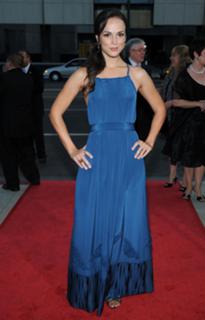 Erin Cahill feet photo thumbnail