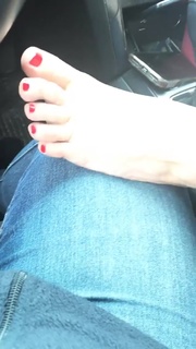 Erin Colton feet photo 4