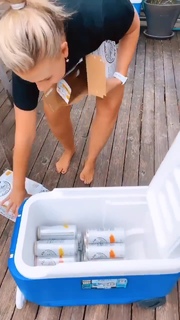 Erin Colton feet photo 9