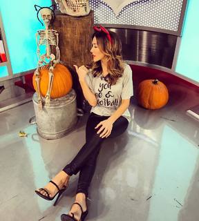 Erin Coscarelli feet photo 13