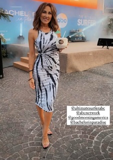 Erin Coscarelli feet photo 1