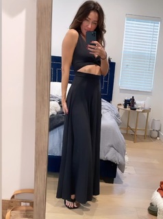 Erin Coscarelli feet photo 11