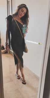 Erin Coscarelli feet photo 3