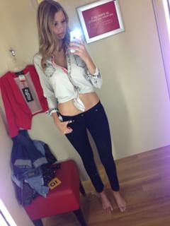 Erin Cummins feet photo 13
