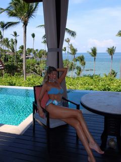 Erin Cummins feet photo 15