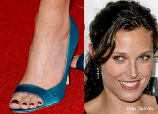 Erin Daniels feet photo 12