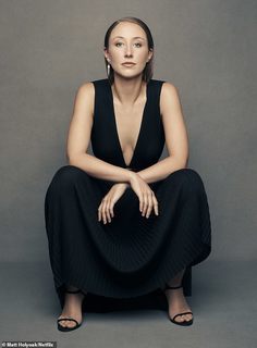 Erin Doherty feet photo 3