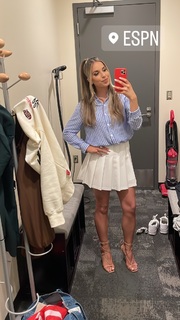 Erin Dolan feet photo 18
