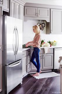 Erin Foster feet photo 15