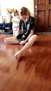 Erin Gilfoy feet photo 3